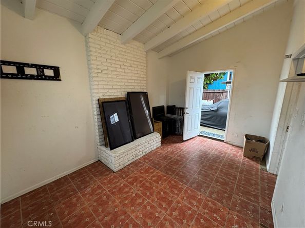1803 E 109th Place, Los Angeles CA 90059