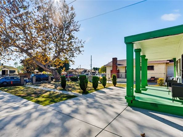 1803 E 109th Place, Los Angeles CA 90059