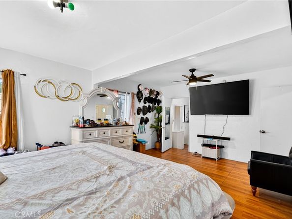 1803 E 109th Place, Los Angeles CA 90059