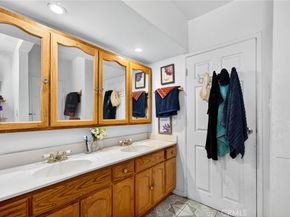 1803 E 109th Place, Los Angeles CA 90059