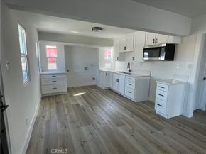 760 W 97th, Los Angeles CA 90044