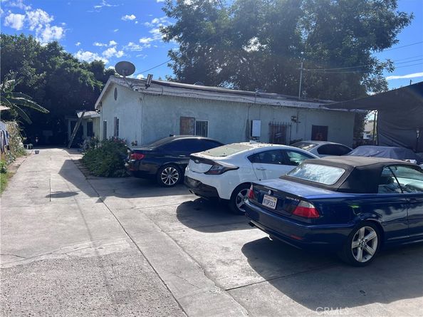 1624 E 109th Street, Los Angeles CA 90059