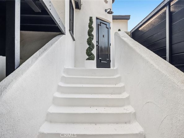 1726 N Occidental, Silver Lake CA 90026