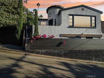 1726 N Occidental