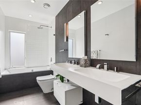 1726 N Occidental, Silver Lake CA 90026