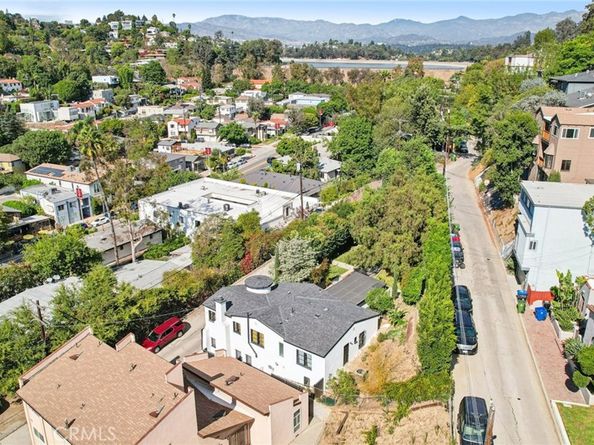 1726 N Occidental, Silver Lake CA 90026