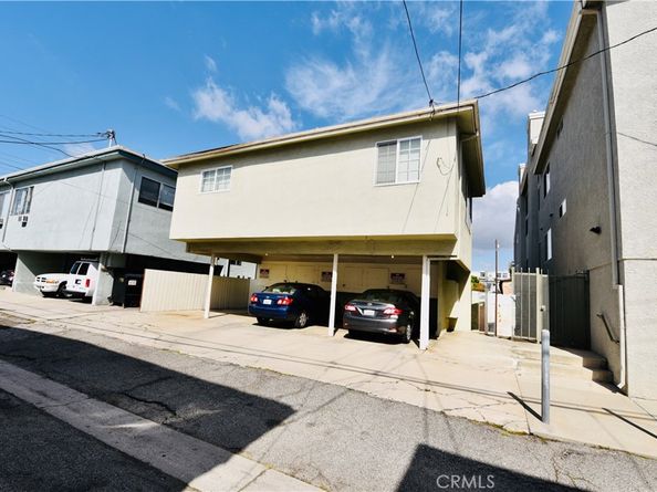 11974 Walnut Lane, Los Angeles CA 90025