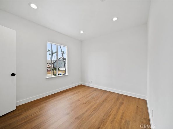 4431 Victoria Park Place, Los Angeles CA 90019