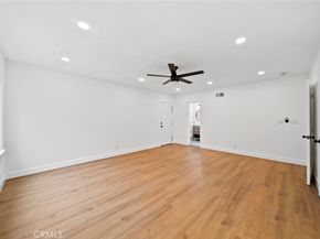 4431 Victoria Park Place, Los Angeles CA 90019