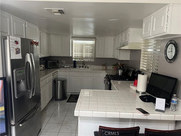 11863 Stanford Avenue, Los Angeles CA 90059