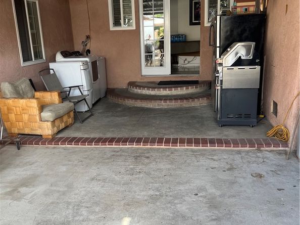 11863 Stanford Avenue, Los Angeles CA 90059