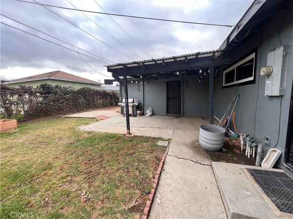 1918 W Piru Street W, Compton CA 90222
