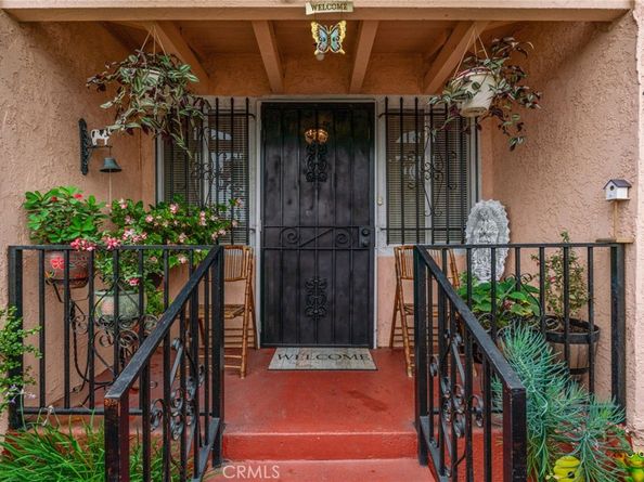 12400 Wilmington AVe, Compton CA 90222