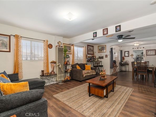 12400 Wilmington AVe, Compton CA 90222