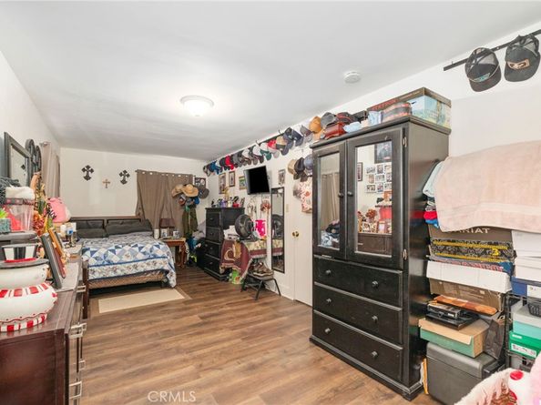 12400 Wilmington AVe, Compton CA 90222