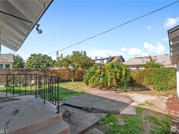 331 W 52nd Place, Los Angeles CA 90037