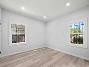 331 W 52nd Place, Los Angeles CA 90037