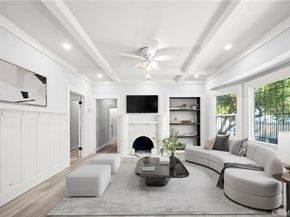 331 W 52nd Place, Los Angeles CA 90037