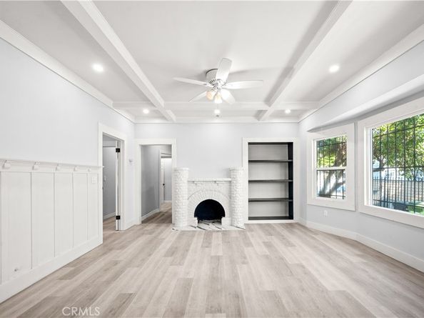 331 W 52nd Place, Los Angeles CA 90037