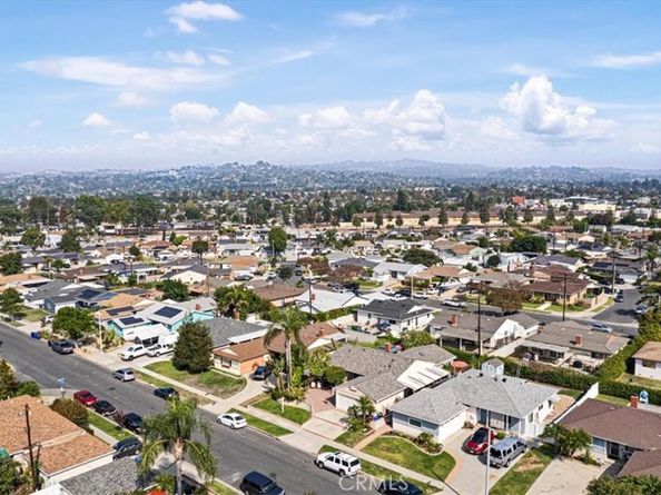 11514 Mollyknoll, Whittier CA 90604