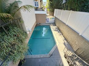 7013 Haskell, Van Nuys CA 91406