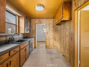 1504 S California Avenue, Compton CA 90221