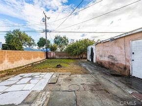 1504 S California Avenue, Compton CA 90221