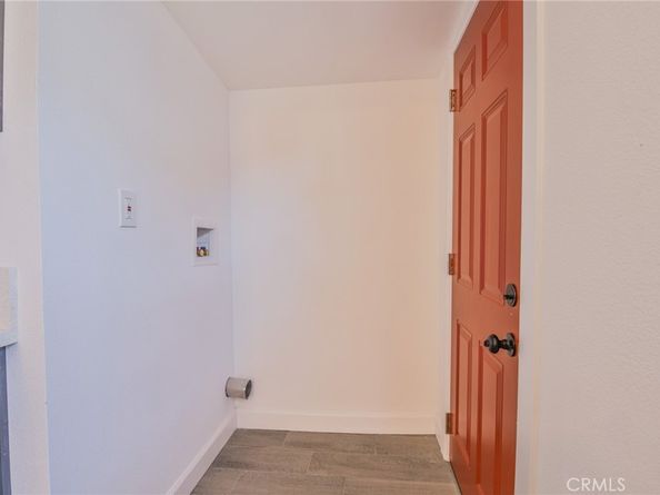 1335 W 68th, Los Angeles CA 90044