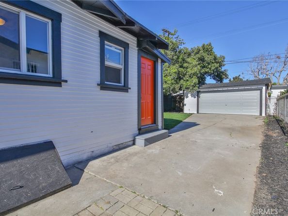 1335 W 68th, Los Angeles CA 90044