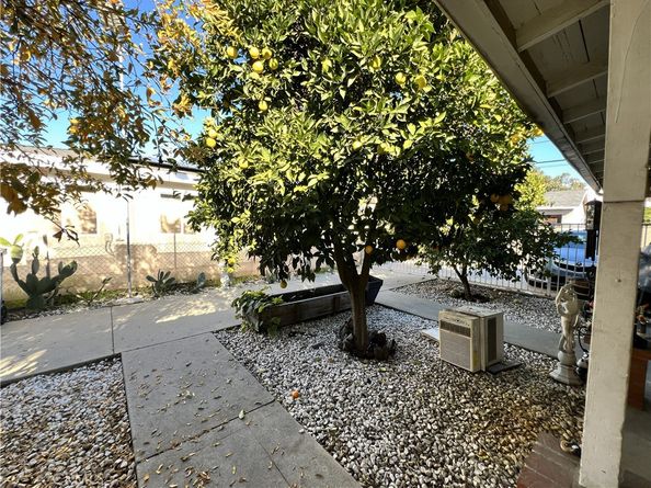 828 N Angeleno, Azusa CA 91702