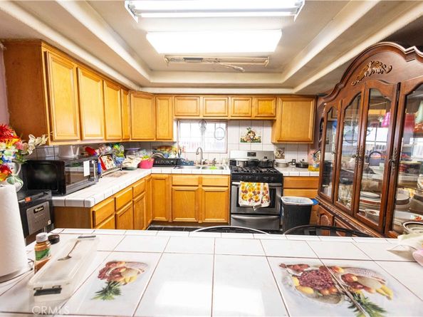 1419 E. 111th St., Los Angeles CA 90059