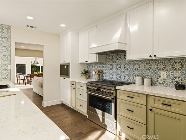 2302 Lori Lane, Santa Ana CA 92706