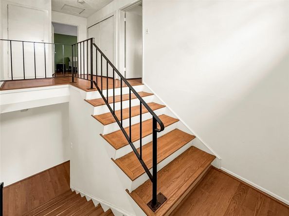 10415 Valley View Avenue, Whittier CA 90604