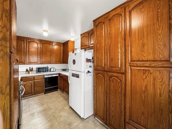 10415 Valley View Avenue, Whittier CA 90604