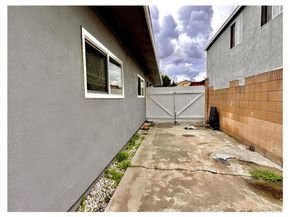 10347 Kalmia Street, Los Angeles CA 90002