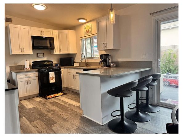 10347 Kalmia Street, Los Angeles CA 90002