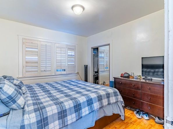 2918 4th Avenue, Los Angeles CA 90018