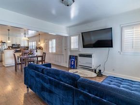 2918 4th Avenue, Los Angeles CA 90018