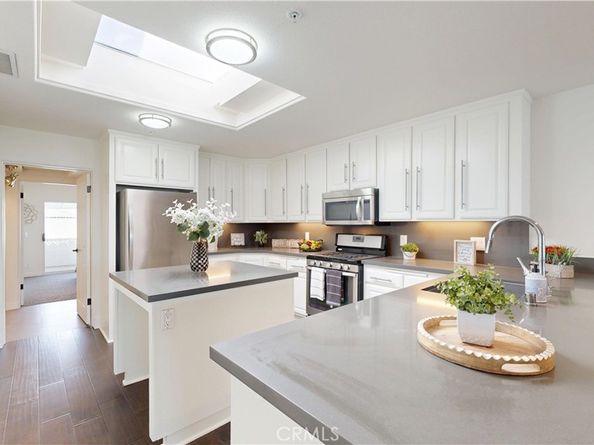 4257 E Ocean Boulevard, Long Beach CA 90803