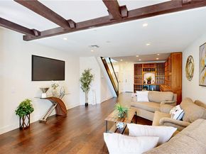 4257 E Ocean Boulevard, Long Beach CA 90803