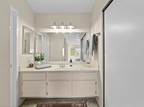 824 N Pasadena Avenue 31, Azusa CA 91702