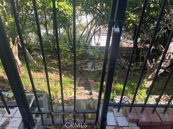 1178 Buelah, Los Angeles CA 90063