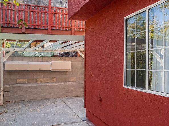 1178 Buelah, Los Angeles CA 90063