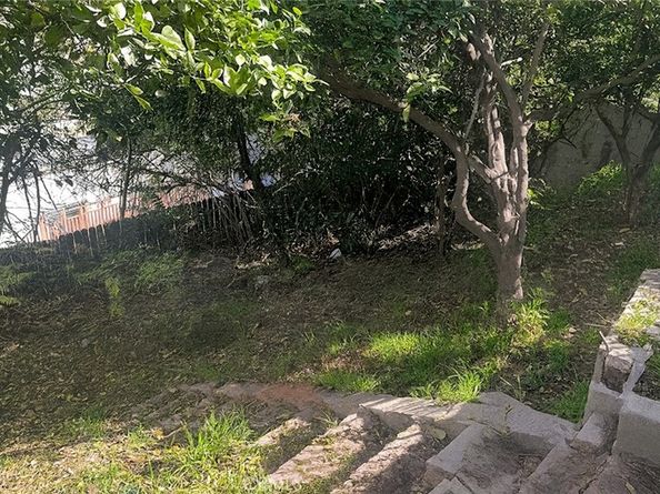 1178 Buelah, Los Angeles CA 90063