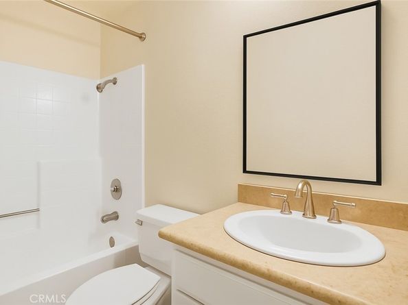 9872 Highland Avenue D, Rancho Cucamonga CA 91737