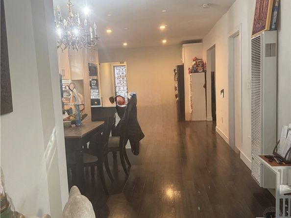 215 E 85th, Los Angeles CA 90003