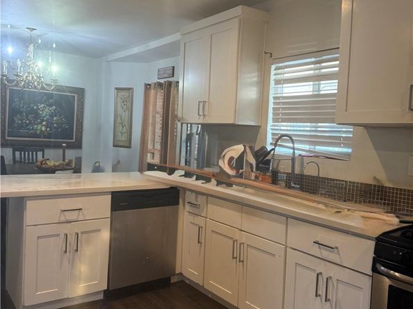 215 E 85th, Los Angeles CA 90003