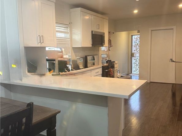 215 E 85th, Los Angeles CA 90003