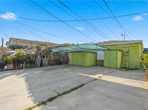 10208 S San Pedro, Los Angeles CA 90003