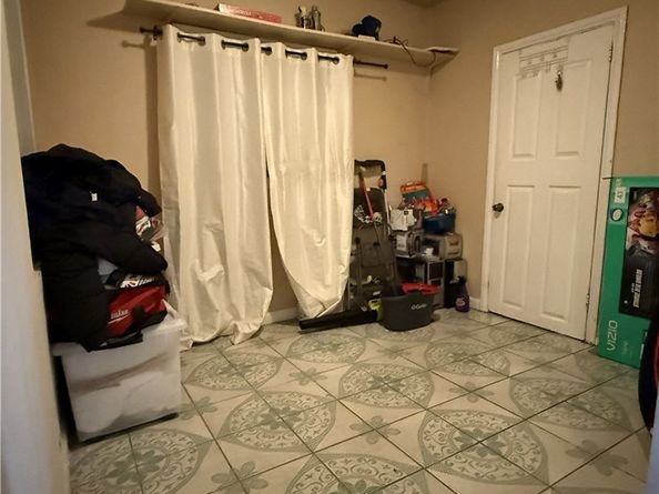 1524 E 75th, Los Angeles CA 90001